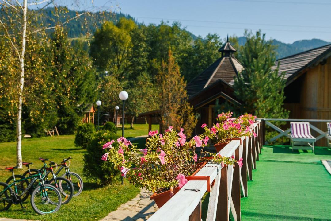 Gorycvit Otel Verkhniy Yasenov Dış mekan fotoğraf