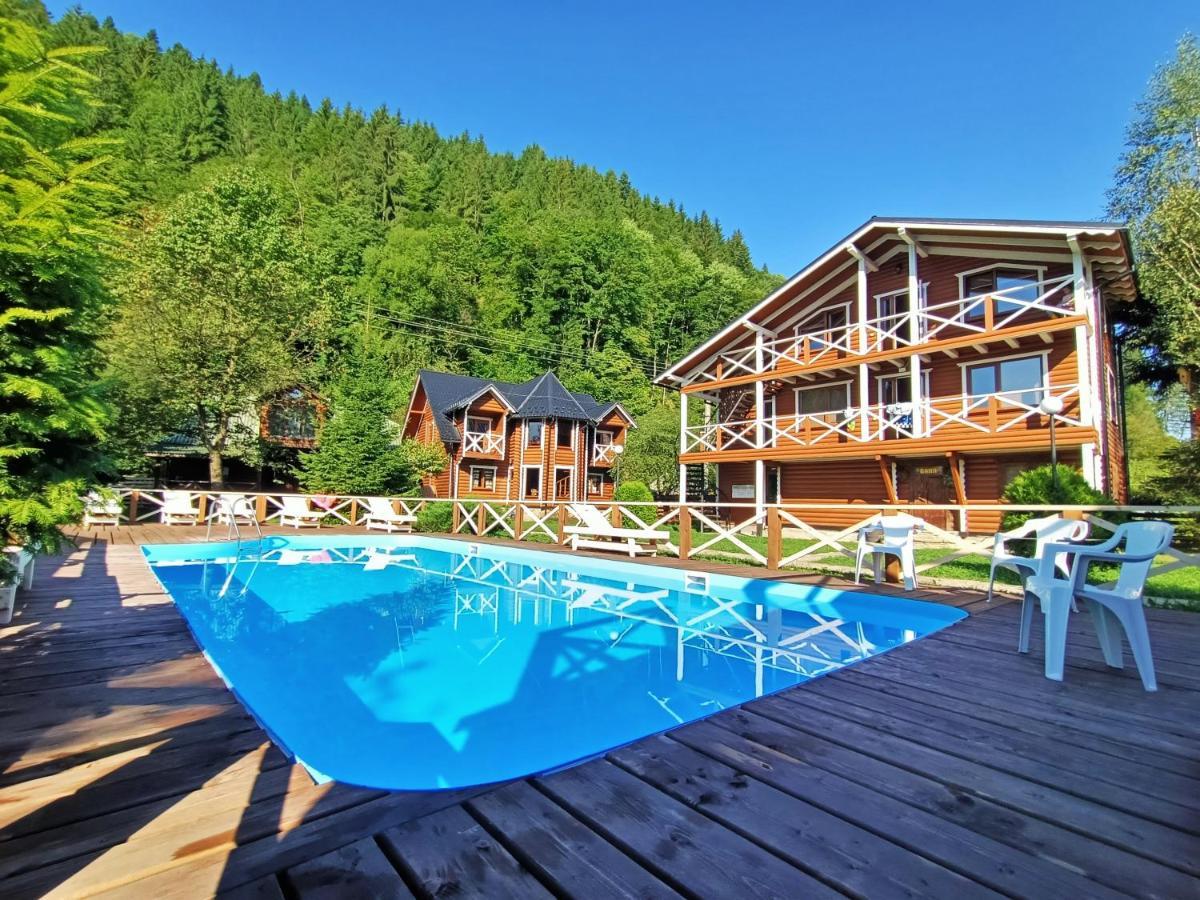 Gorycvit Otel Verkhniy Yasenov Dış mekan fotoğraf