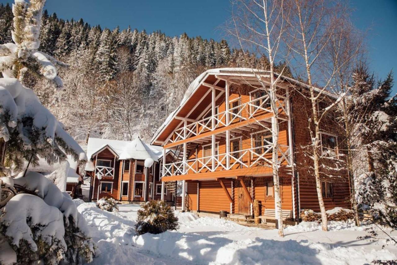 Gorycvit Otel Verkhniy Yasenov Dış mekan fotoğraf